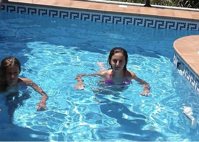 Villa Kalogria Stoúpa