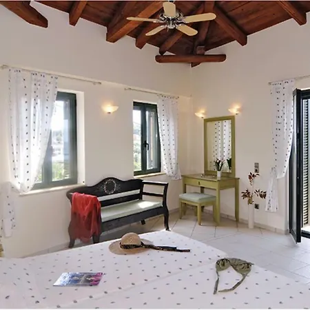 Kalogria Villa
