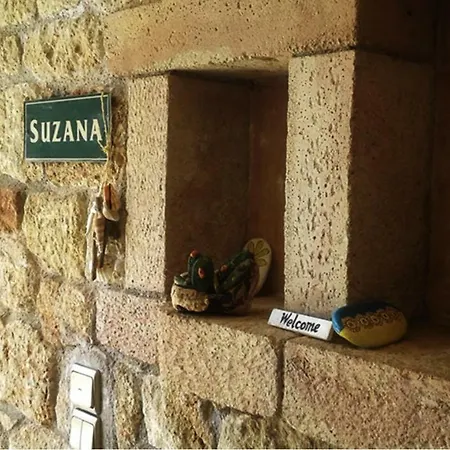 Kalogria Villa *