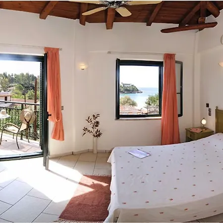 Villa Kalogria